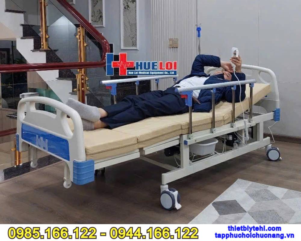 Giường bệnh đa chức năng cao cấp điều khiển bằng điện A1