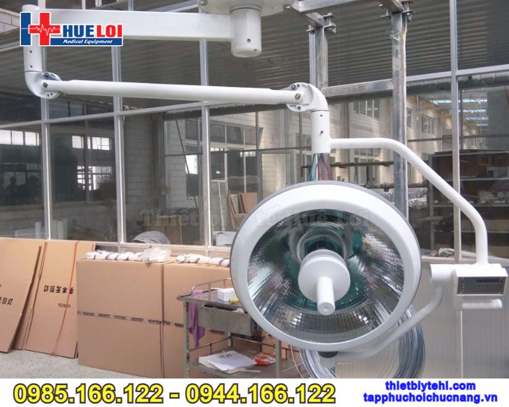 Đèn mổ treo trần bóng halogen