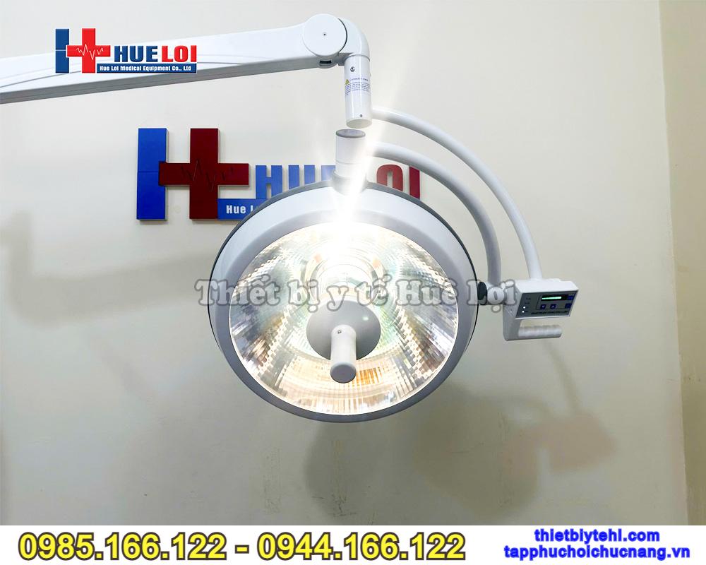 den-tieu-phau-halogen Đèn mổ Halogen chân di động